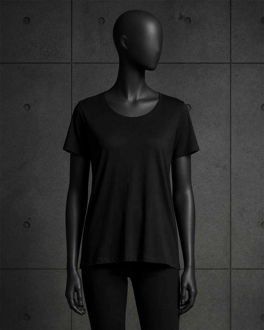 Wo's Maple Scoop Tee 4019 blank product on dark industrial concrete background