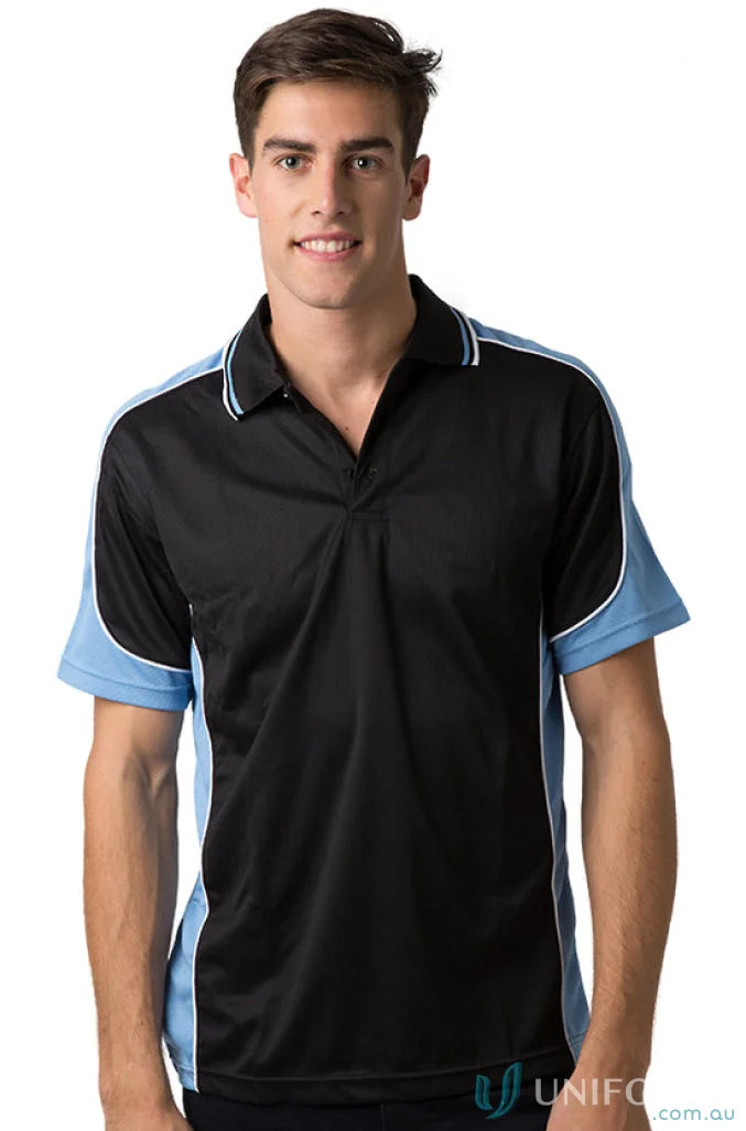 Man wearing Auburn Polo with sewn-on pocket and moisture management fabric