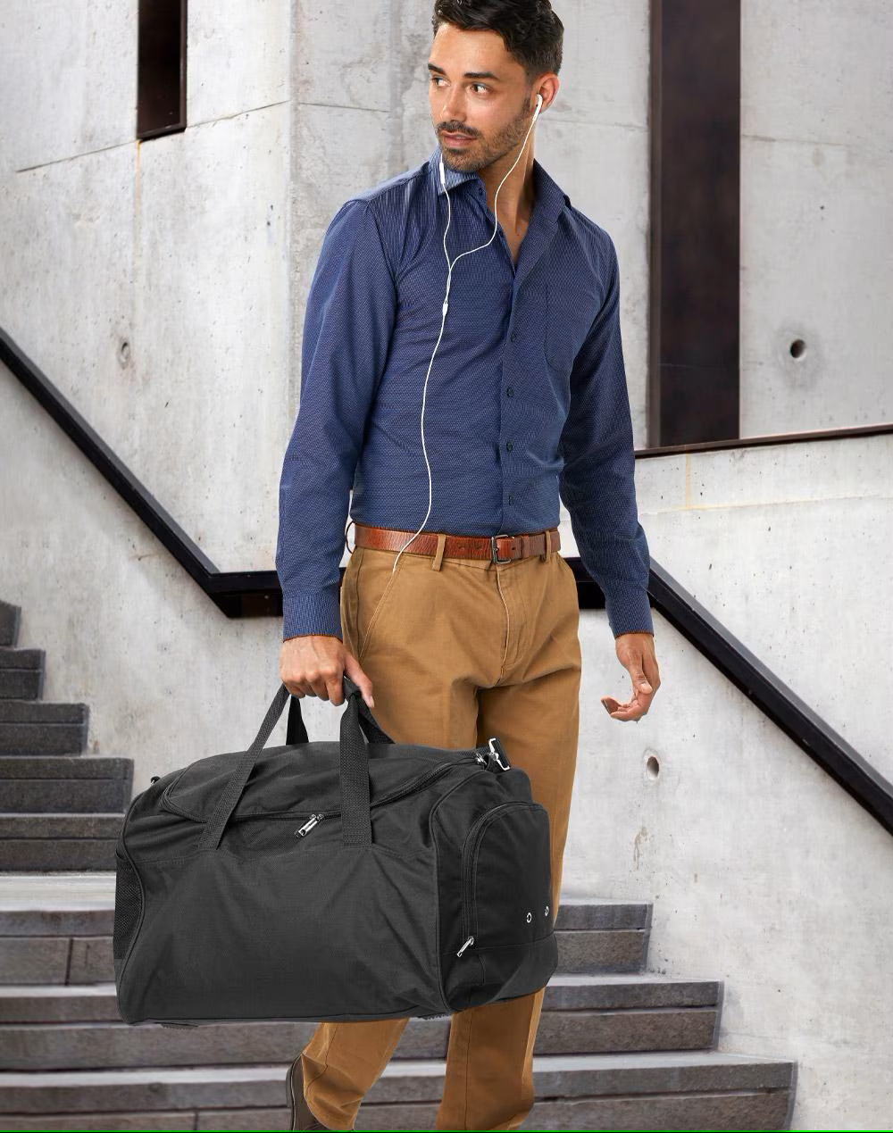 Winning Spirit B2000 Basic Sports Bag in Black
