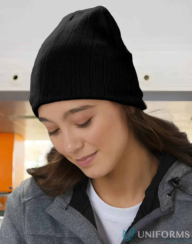 Winning Spirit CH64 Cable Knit Beanie With Fleece Headband in Black