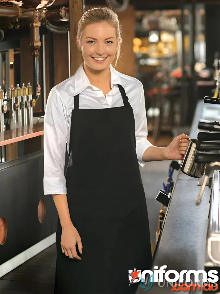 Winning Spirit AP03 Cafe Bib Apron in Black