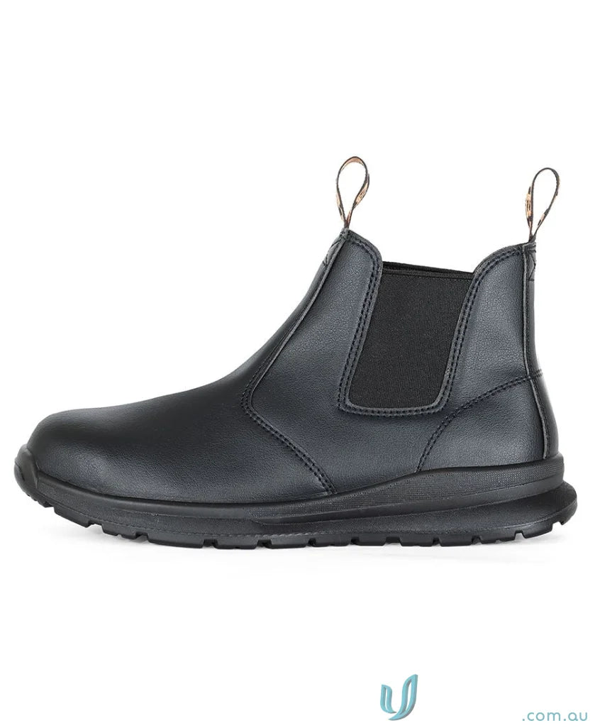Black leather Chelsea boot with elastic sides and pull tabs, resistant sole, perfect for uniforms