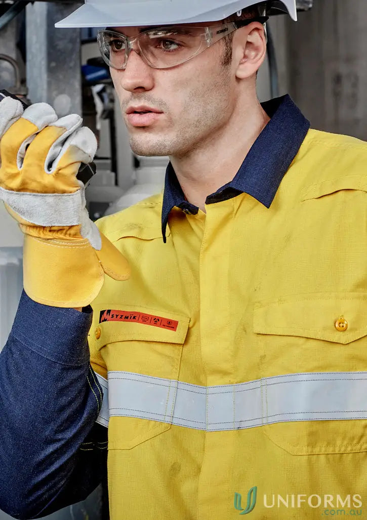 Man in orange flame lightweight ripstop spliced hoop shirt with reflective stripes and gloves