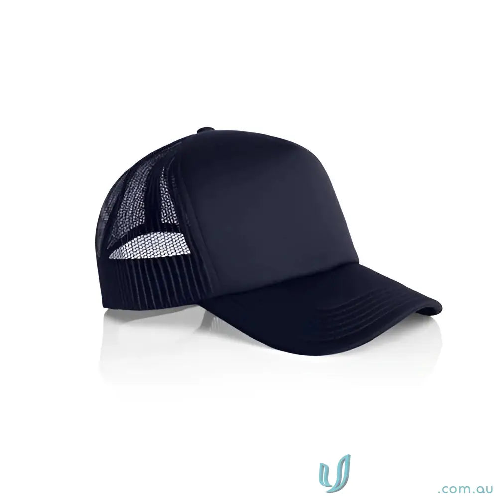 Dark blue trucker cap with solid front and recycled polyester mesh back for style