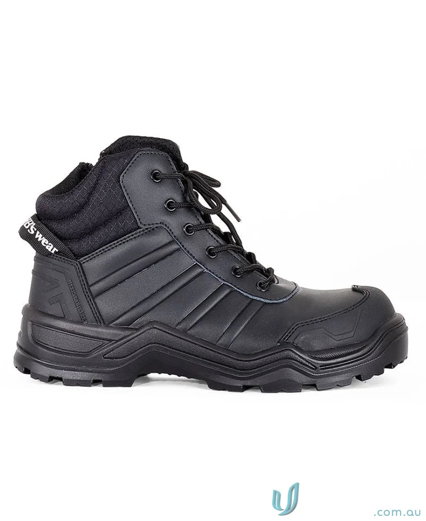 Black Quantum Sole Safety Boot perfect for resistant work boots and uniforms
