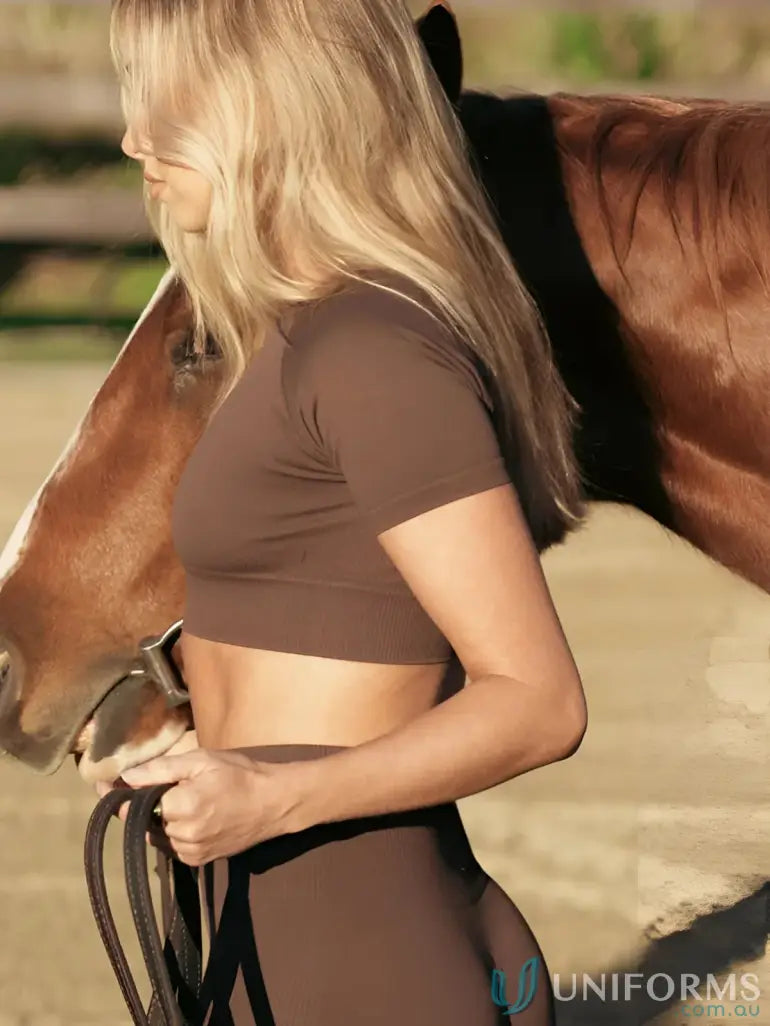 Brown seamless cropped espresso tee with short sleeves perfect for comfortable workwear uniforms