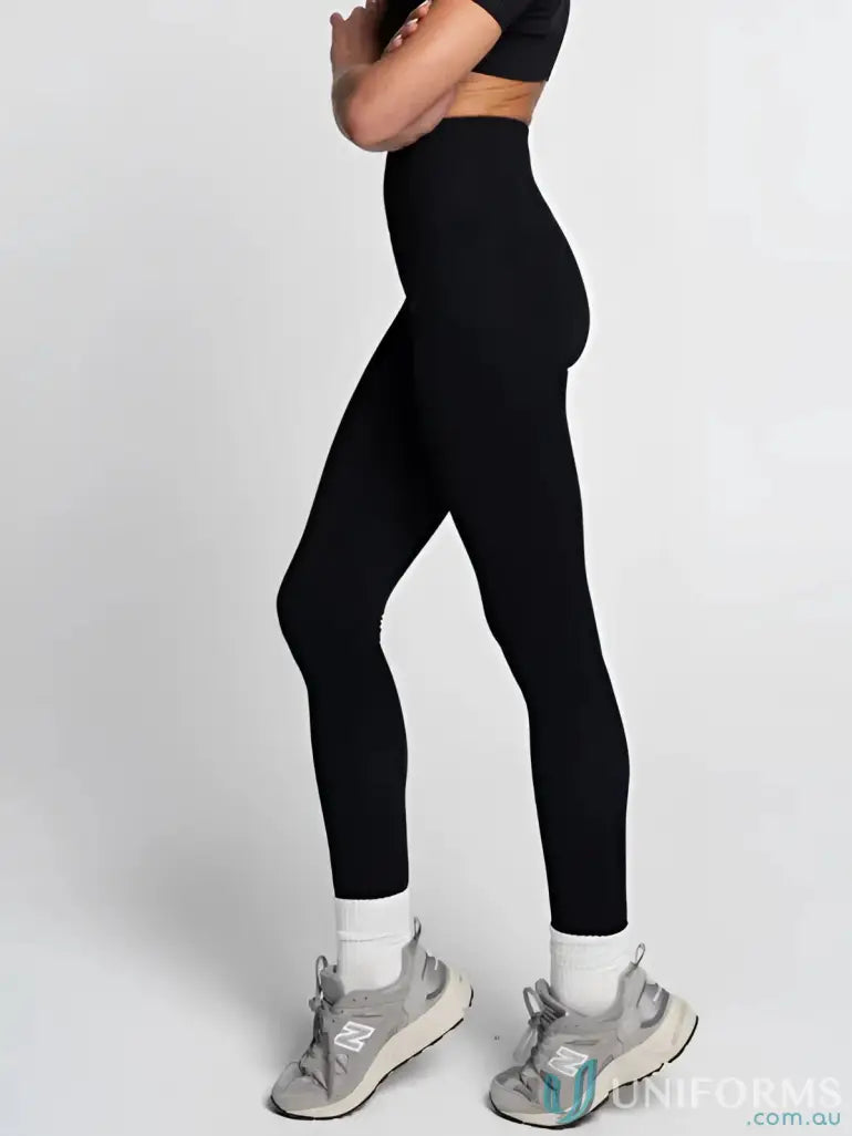 Black high-waisted seamless invisible scrunch leggings made of smooth stretch fabric perfect for workwear uniforms