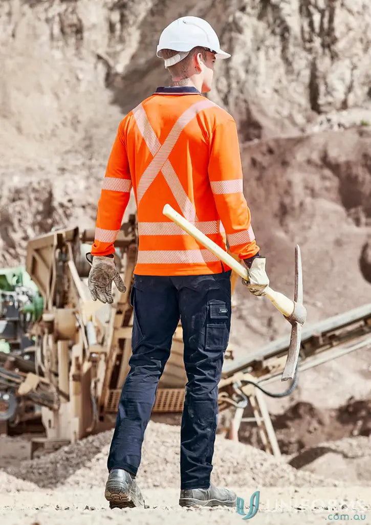 Male construction worker in Syzmic Unisex HiVis X Back NSW Rail Polo with segmented reflective tape