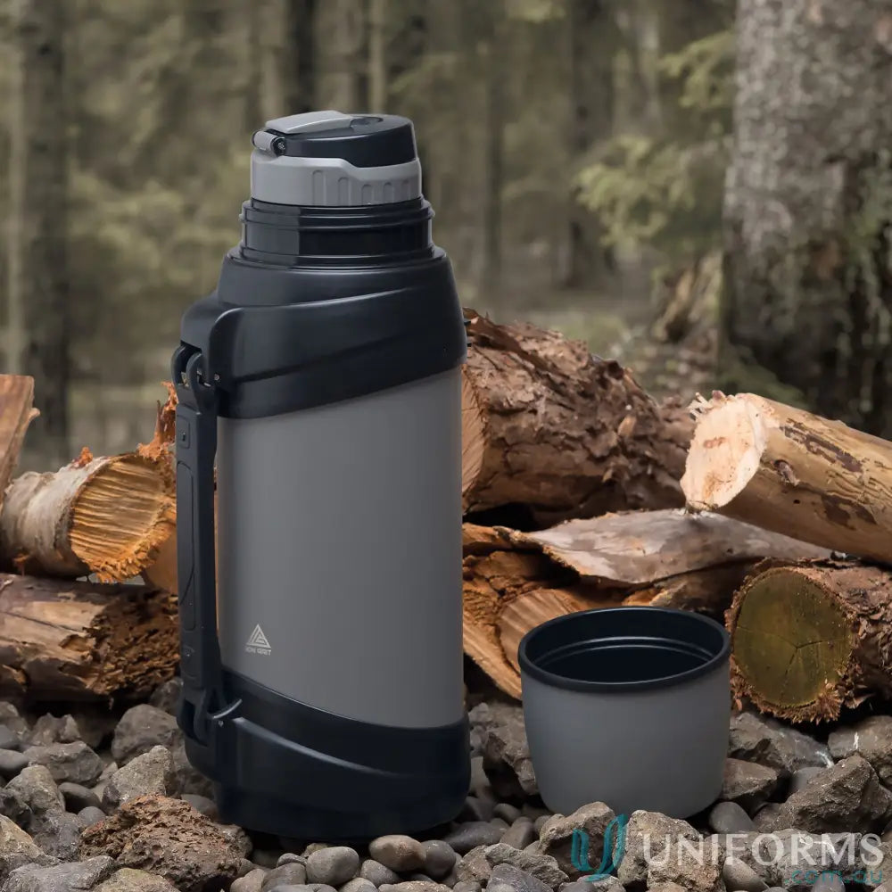 2L insulated flask IGTTF ToughTank 2L Stainless Steel Vacuum Insulated Flask with Dual Caps front product image