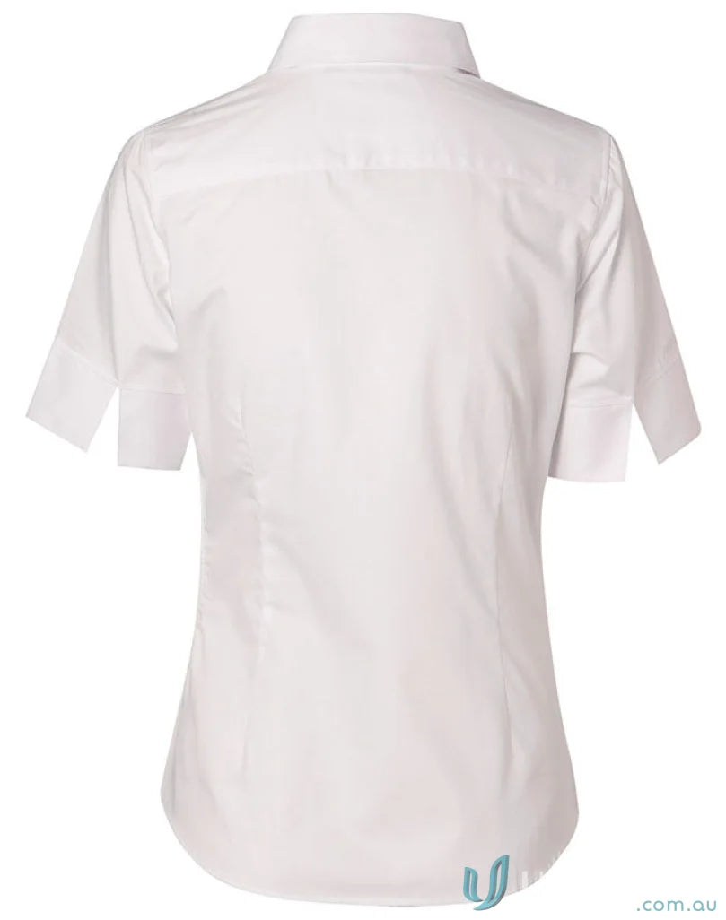 White short-sleeved ladys fine twill shirt from Winning Spirit Ladies M8030S