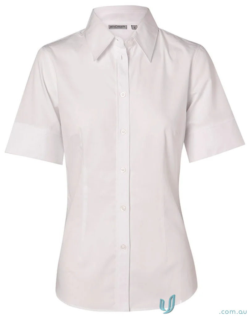 White short-sleeved Winning Spirit Ladies fine twill shirt m8030s for women