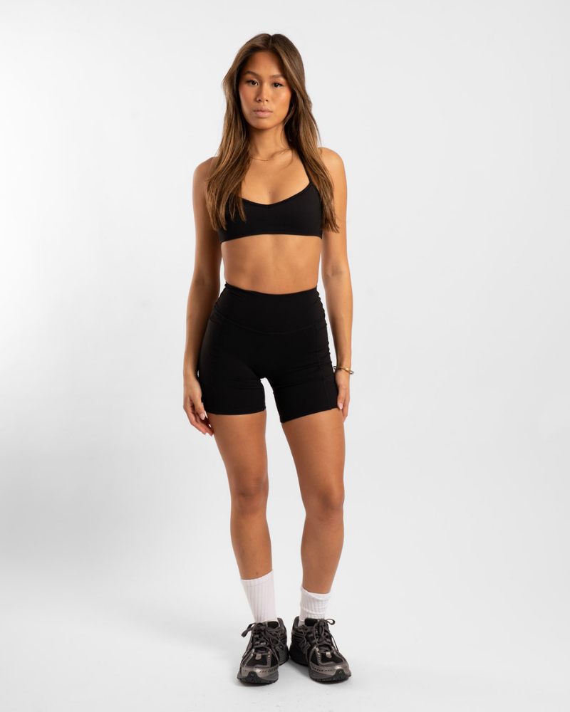 Invisible Scrunch Pocket Short