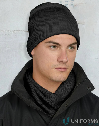 Winning Spirit CH64 Cable Knit Beanie With Fleece Headband in Black front product image