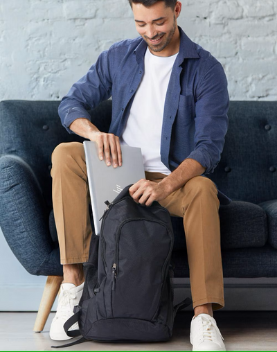 B5000 executive backpack in black nylon with padded air mesh straps