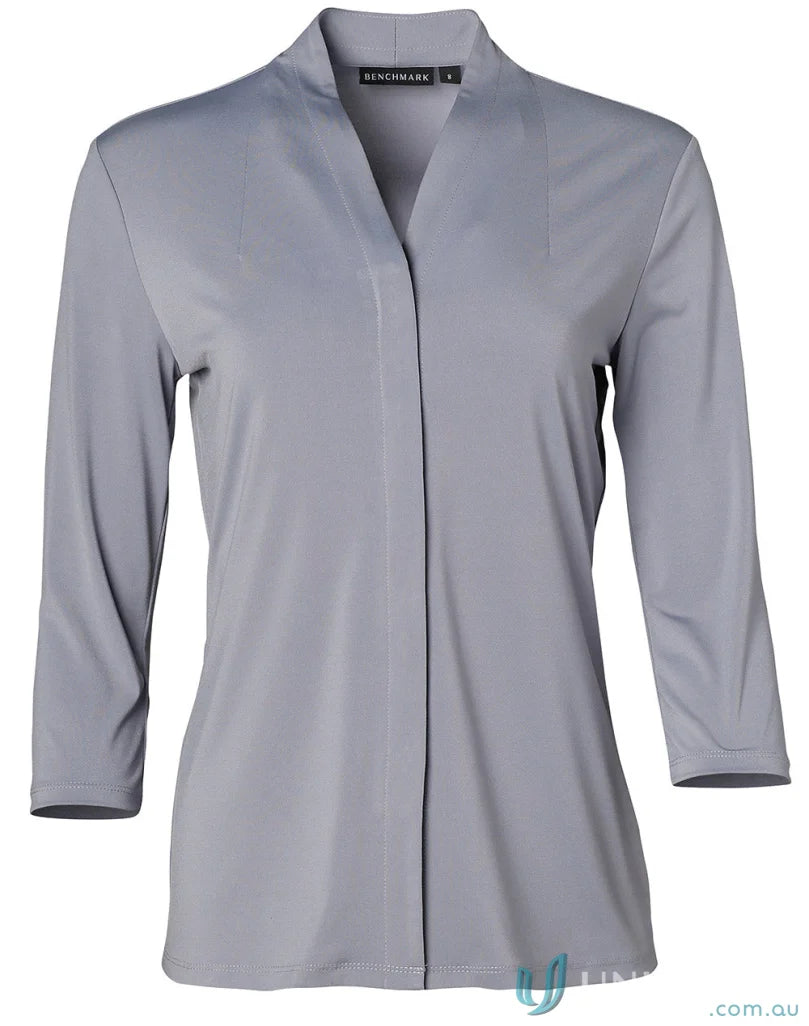 Ladies Isabel Stretch Knit Top in light grey with V-neck and front seam detail