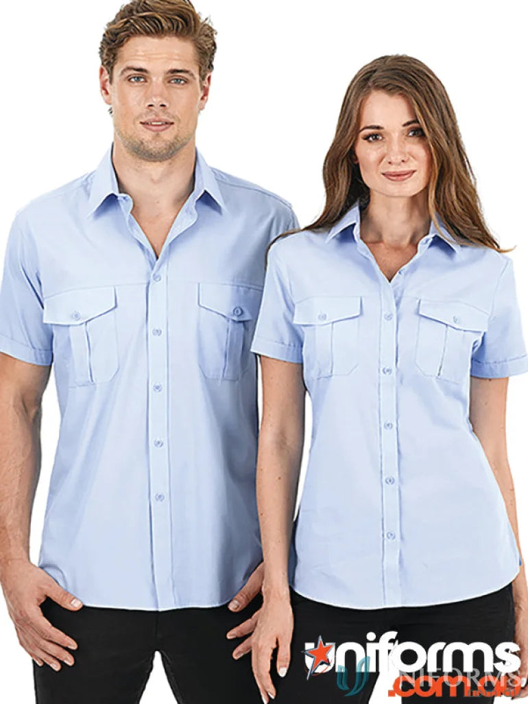Matching light blue Jasper Short Sleeve Shirts in modern fit for men’s Jasper collection
