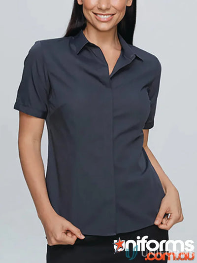 Womans short-sleeved gray button-up shirt from Ladies Grange S/S workwear collection