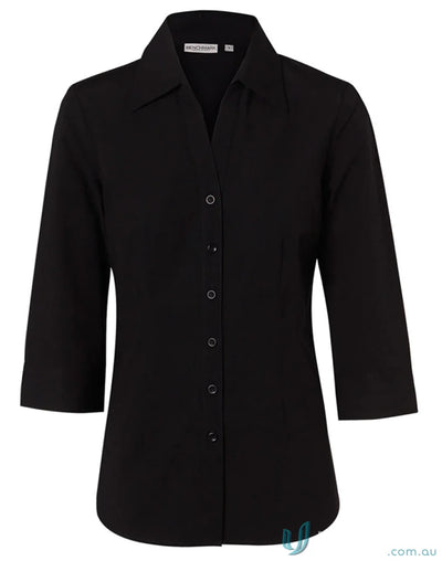 Black Winning Spirit Ladies stretch 3qtr shirt with buttons and three-quarter sleeves