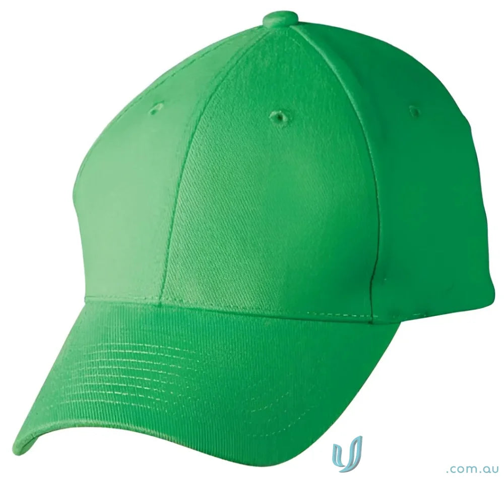 Green traditional cap made of heavy brushed cotton for a classic spirit traditional cap look