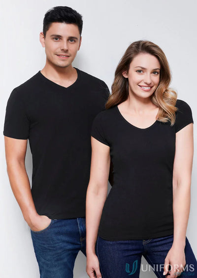 Two people wearing black V-neck shirts and jeans showcasing the Viva Tee t403m with winning spirit