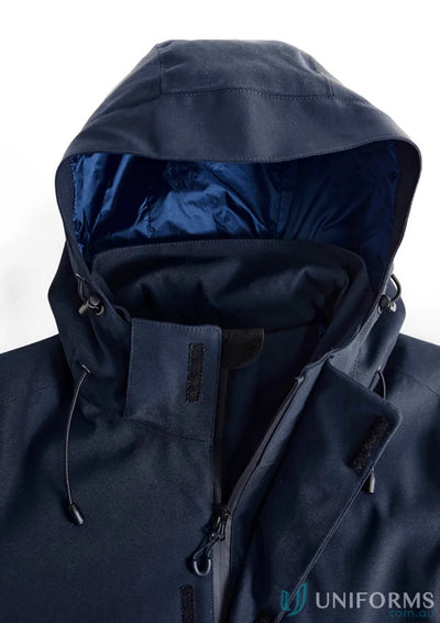 Navy blue men’s Eclipse Jacket with waterproof fabric and luxury quilted lining