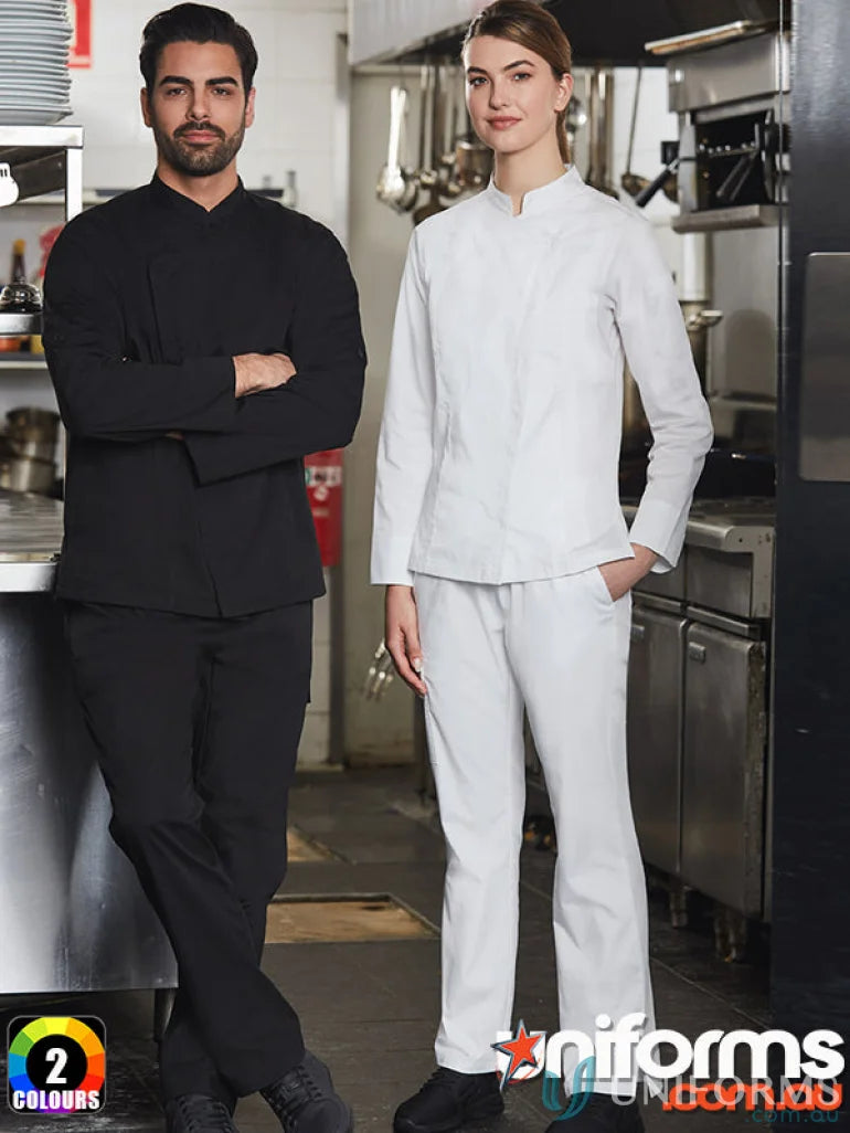 Winning Spirit Ladies functional chef jacket in black and white for ladies functional chef style