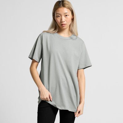 Light gray oversized t-shirt with short sleeves and a relaxed fit.